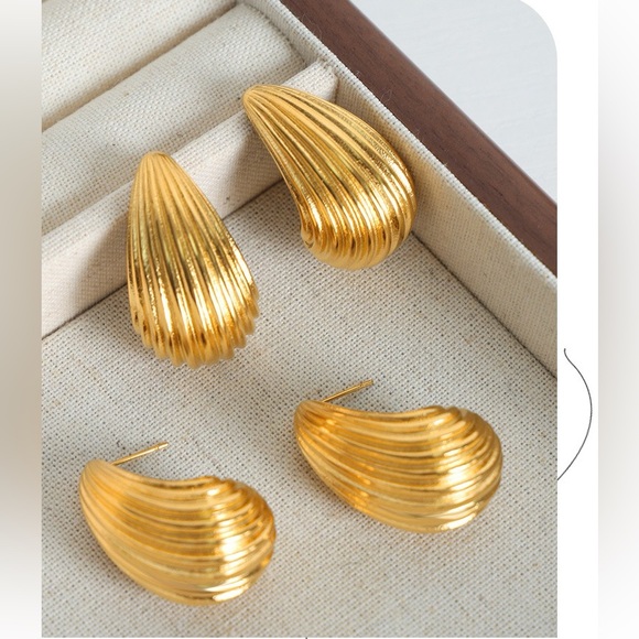 NEW💎18K Gold Plated Teardrop Earrings*Raindrop Earrings - Picture 5 of 6